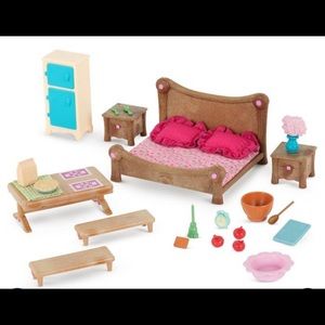 Lil’ Woodzeez Master bedroom and dining set.